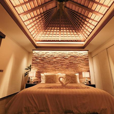 Sunset Palms Beach Villa Jimbaran Exteriér fotografie